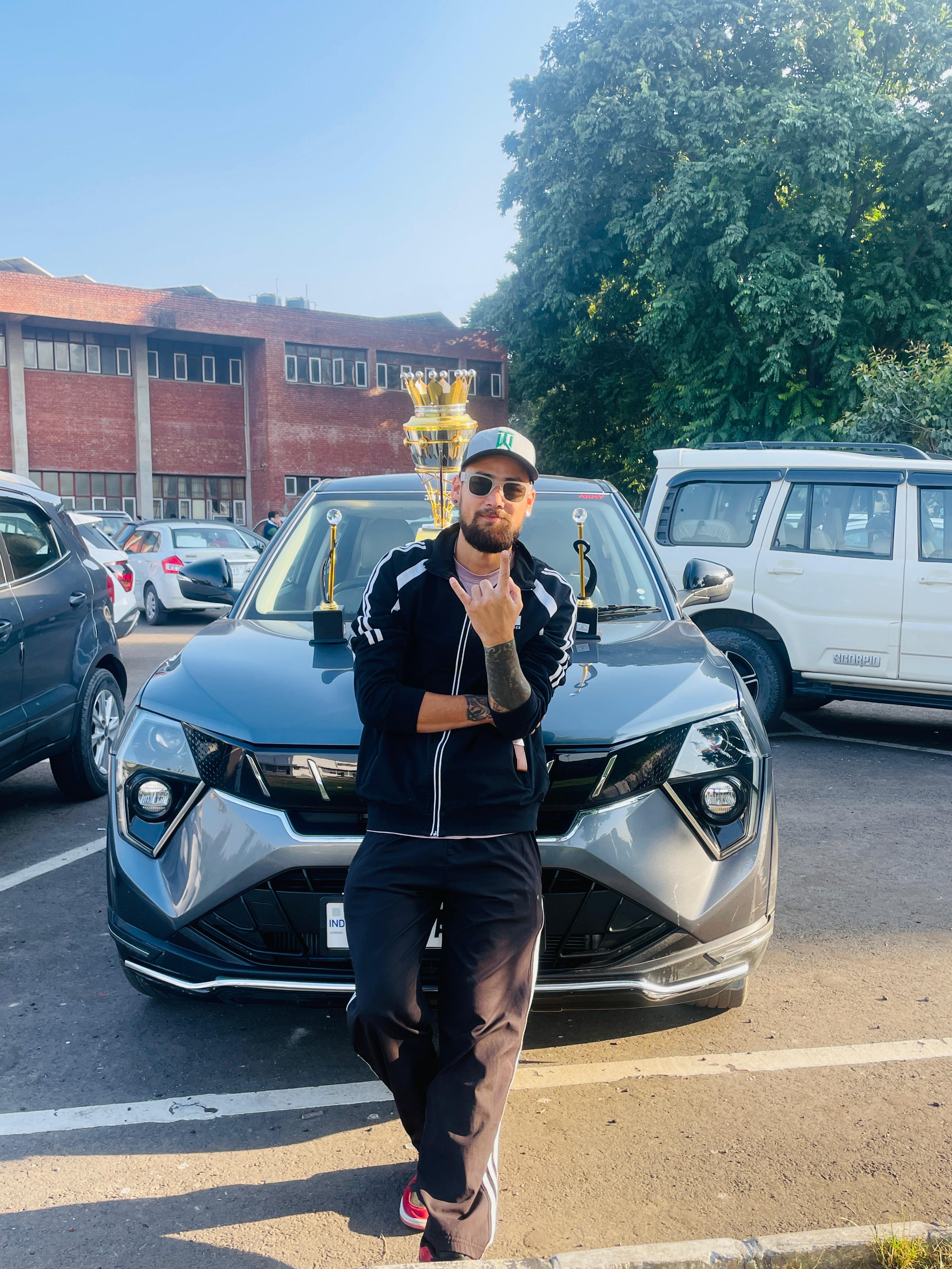 Banny Negi(Vinod Kumar)